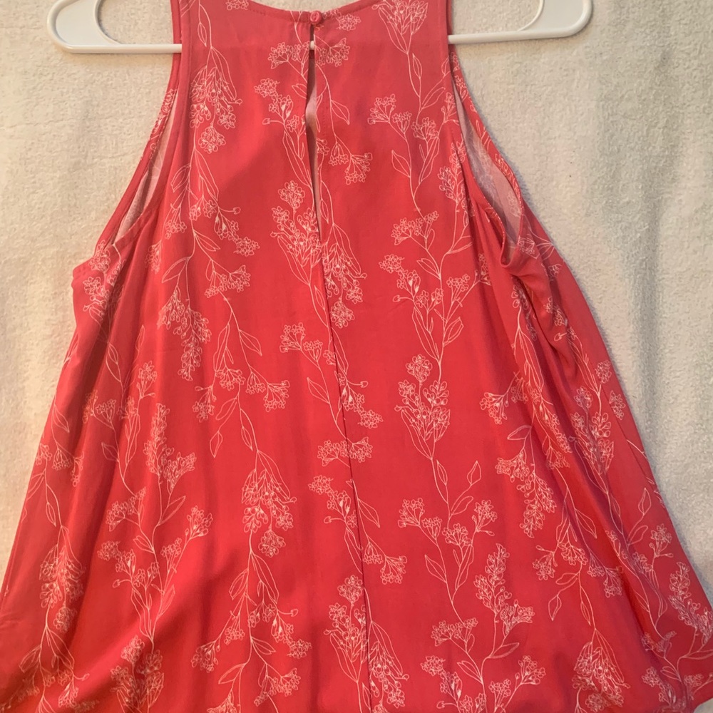 Pink floral top - Picture 3 of 3